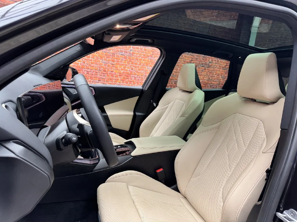 Used 2025 Gray BMW 30 xDrive image 23