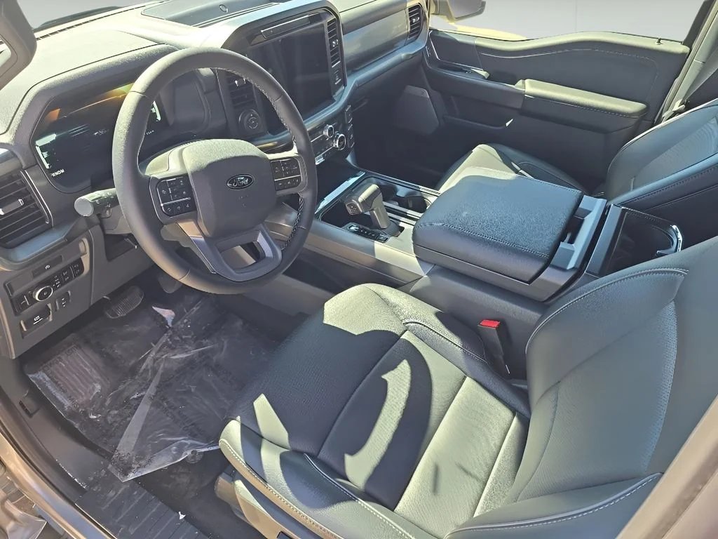 New 2025 Iconic Silver Metallic Ford Lariat® image 9