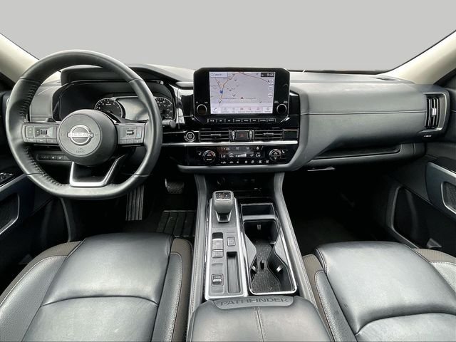Used 2024 Black Nissan SL image 9