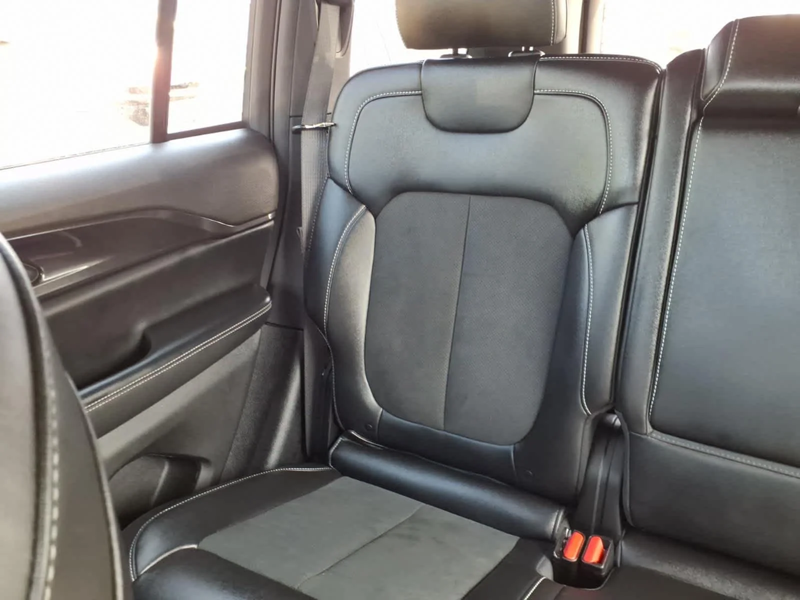 Certified Used 2023 Bright White Clearcoat Jeep Altitude image 18
