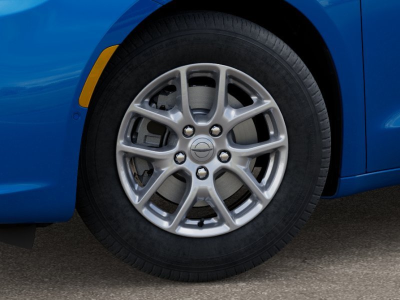 New 2026 Hydro Blue Pearl-Coat Exterior Paint Chrysler Select image 37