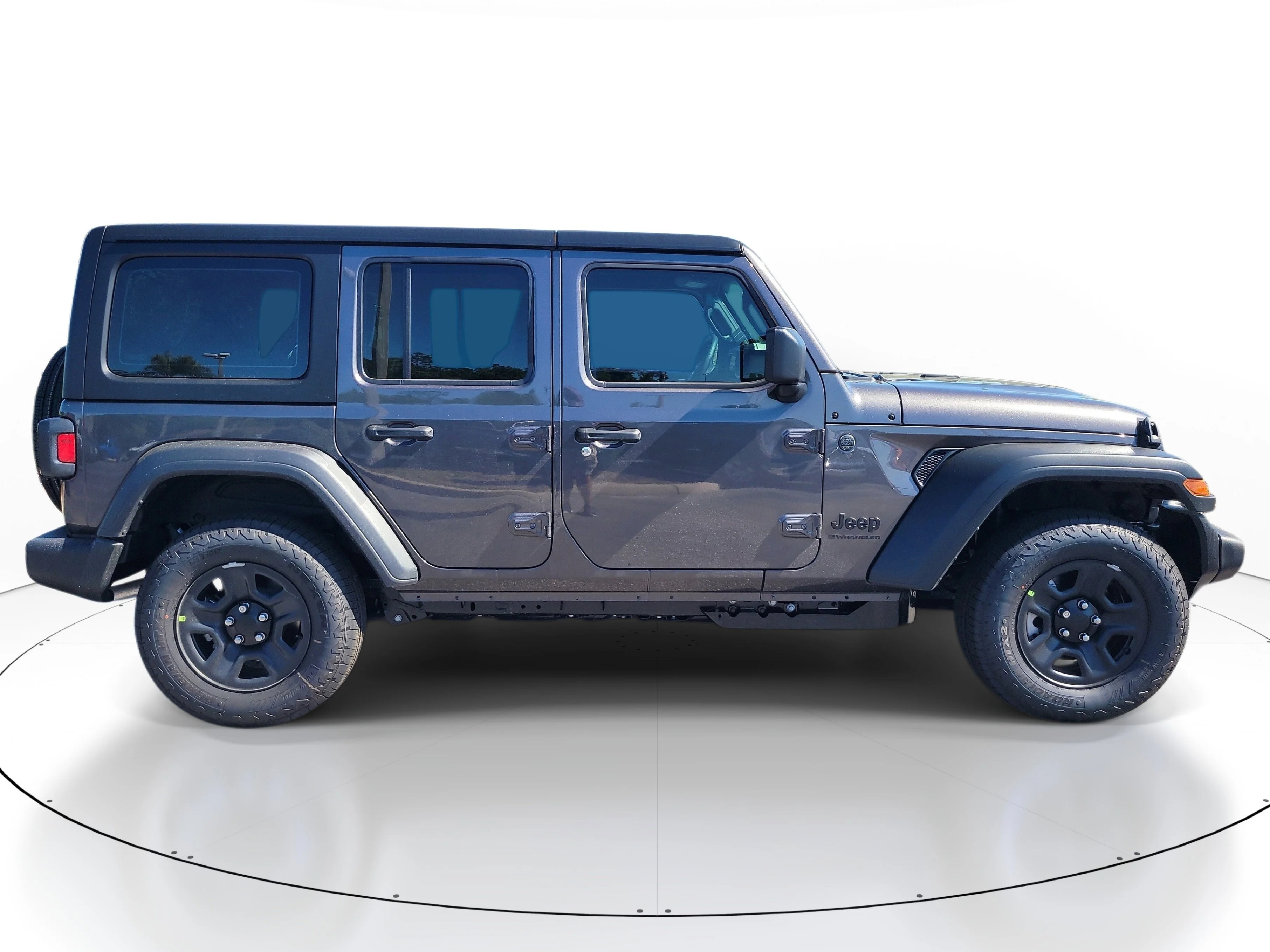 New 2026 Granite Crystal Metallic Clearcoat Jeep Sport image 5