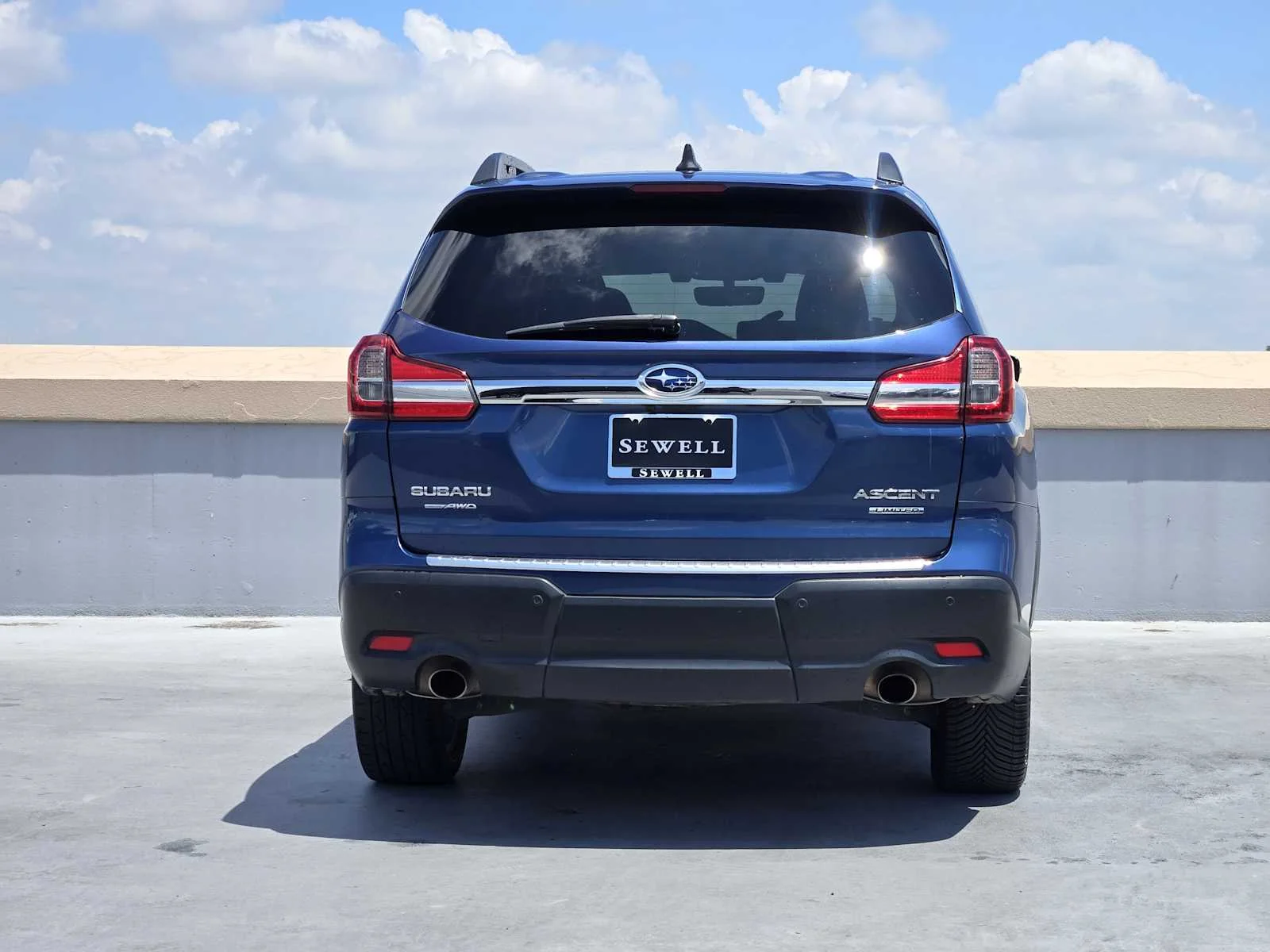 Used 2020 Abyss Blue Pearl Subaru Limited image 6