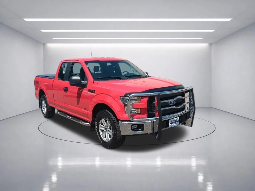 Used 2016 Race Red Ford XL image 8