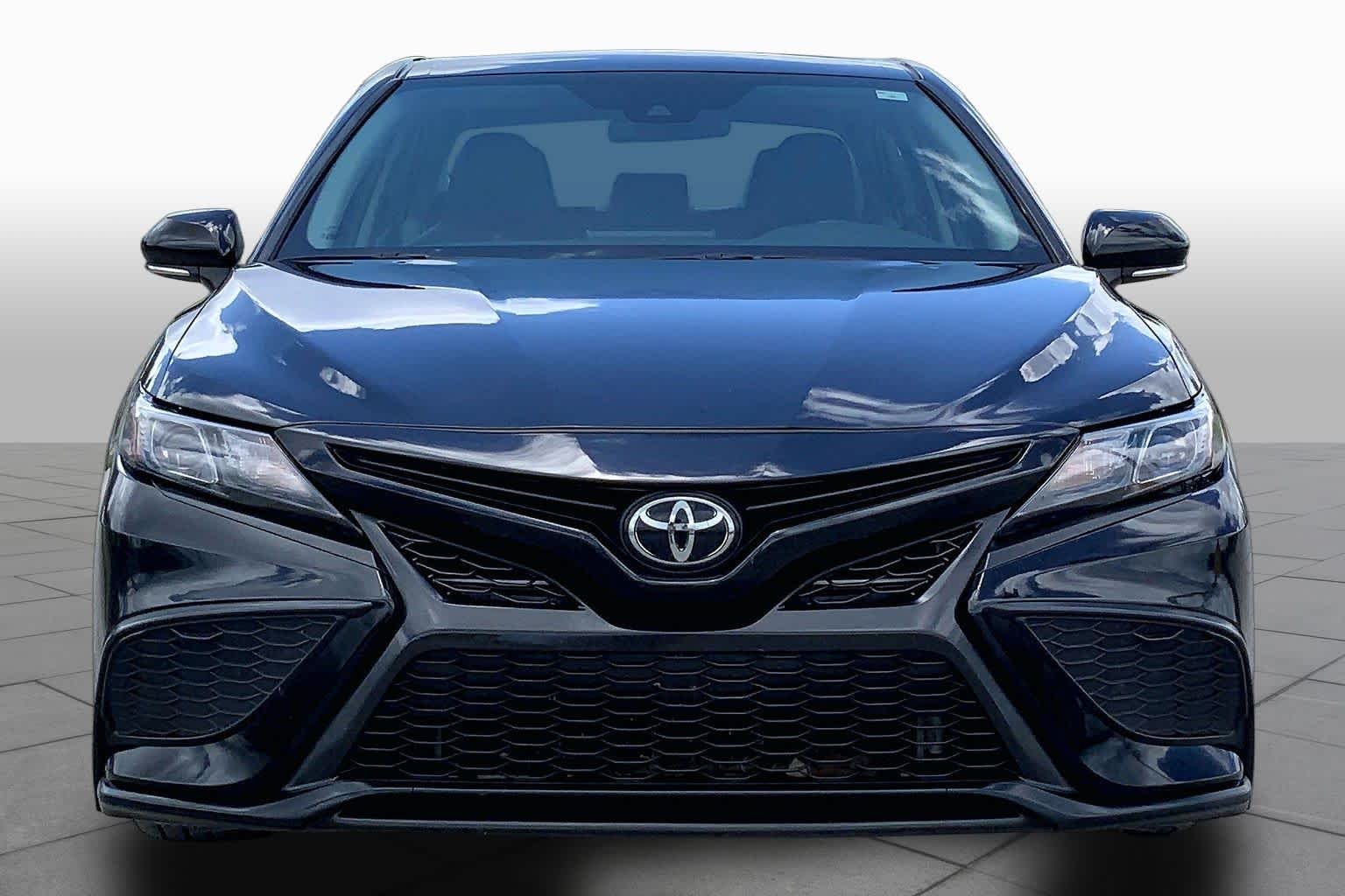 Used 2024 Midnight Black Metallic Toyota SE image 4