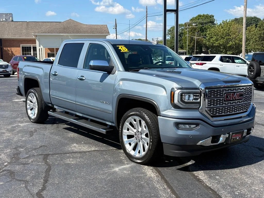 Used 2016 LIGHT STEEL GRAY METALLIC GMC Denali image 10