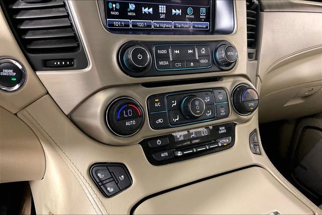 Used 2019 Gray GMC Denali image 14