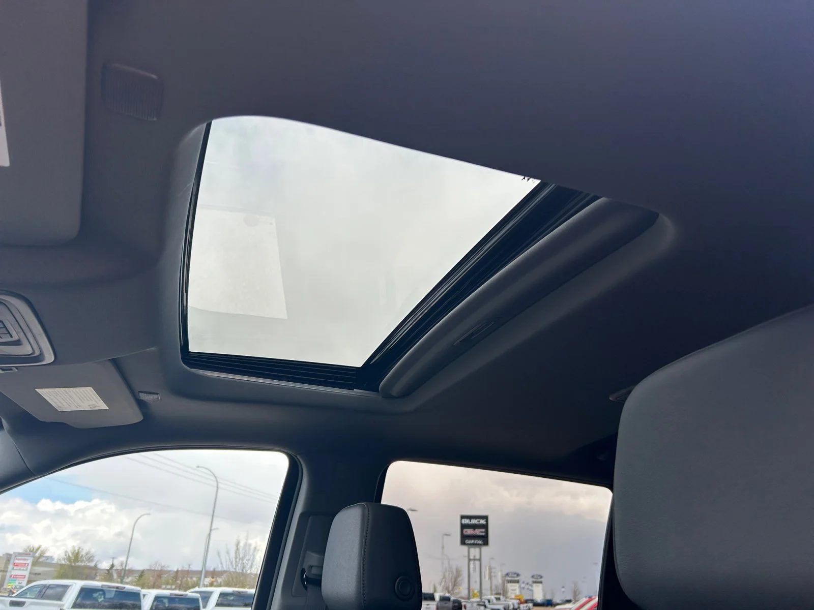 New 2026 Onyx Black GMC SLT image 17