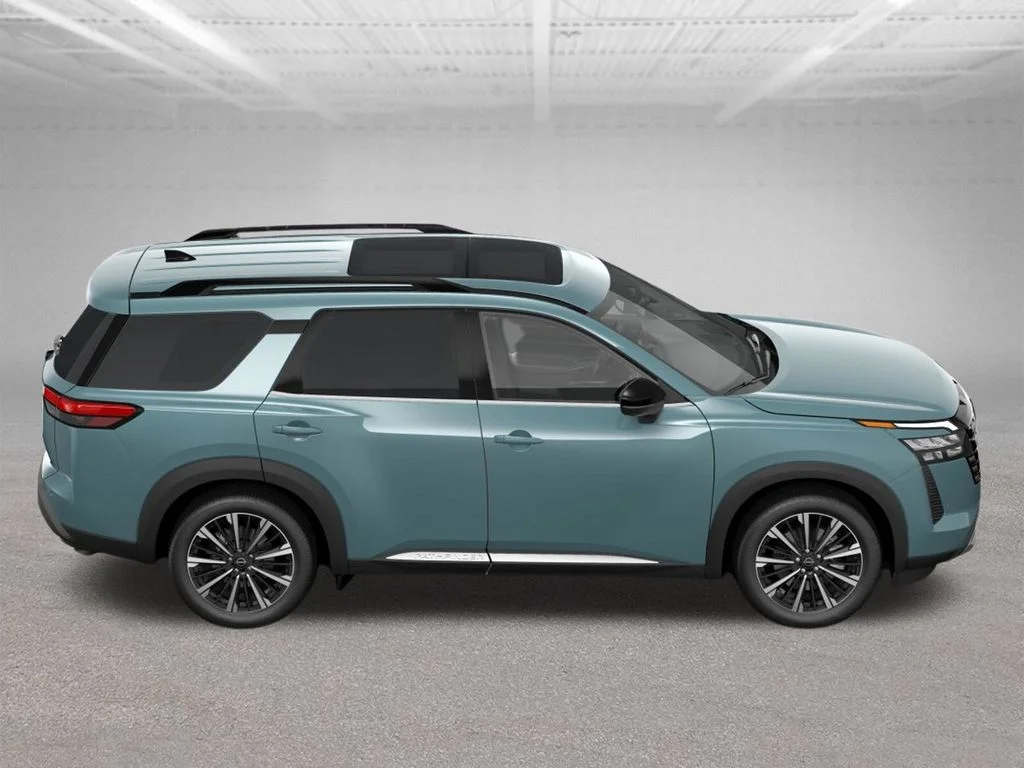 New 2026 Green Nissan Platinum image 4