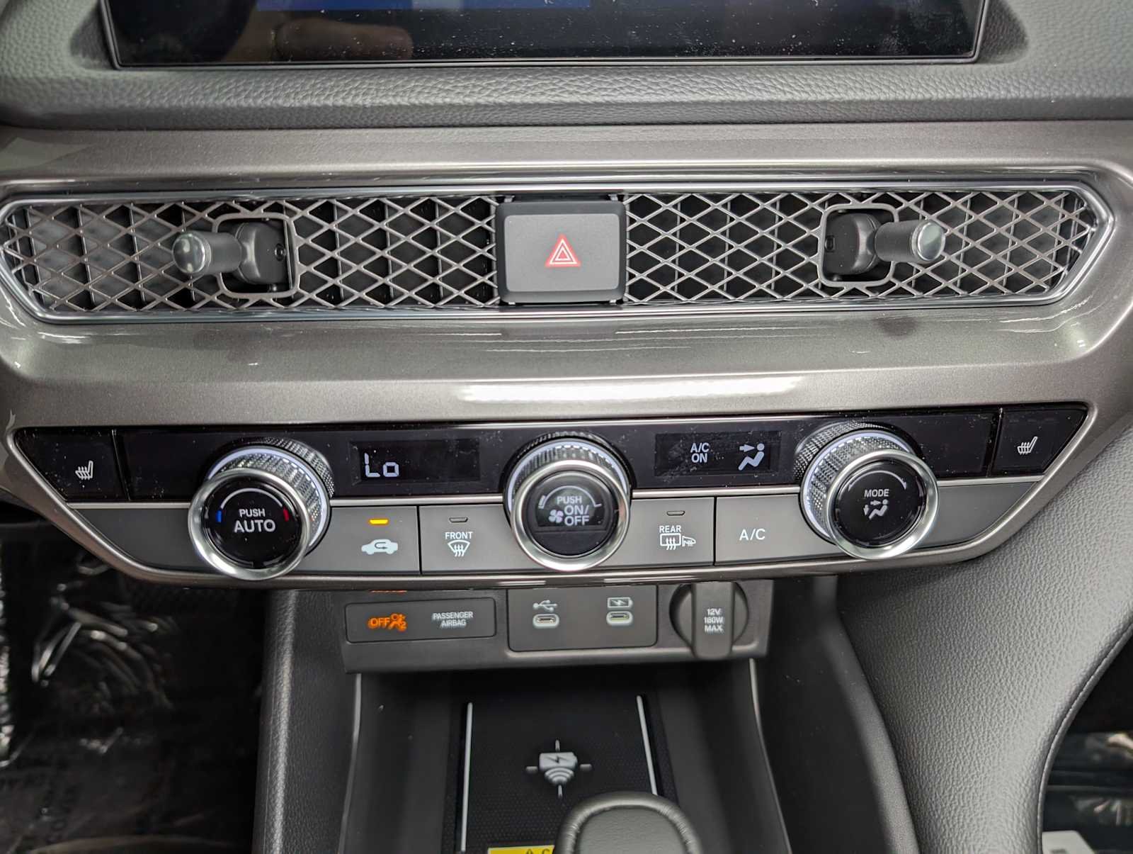 2026 Acura Integra Base - Photo 32