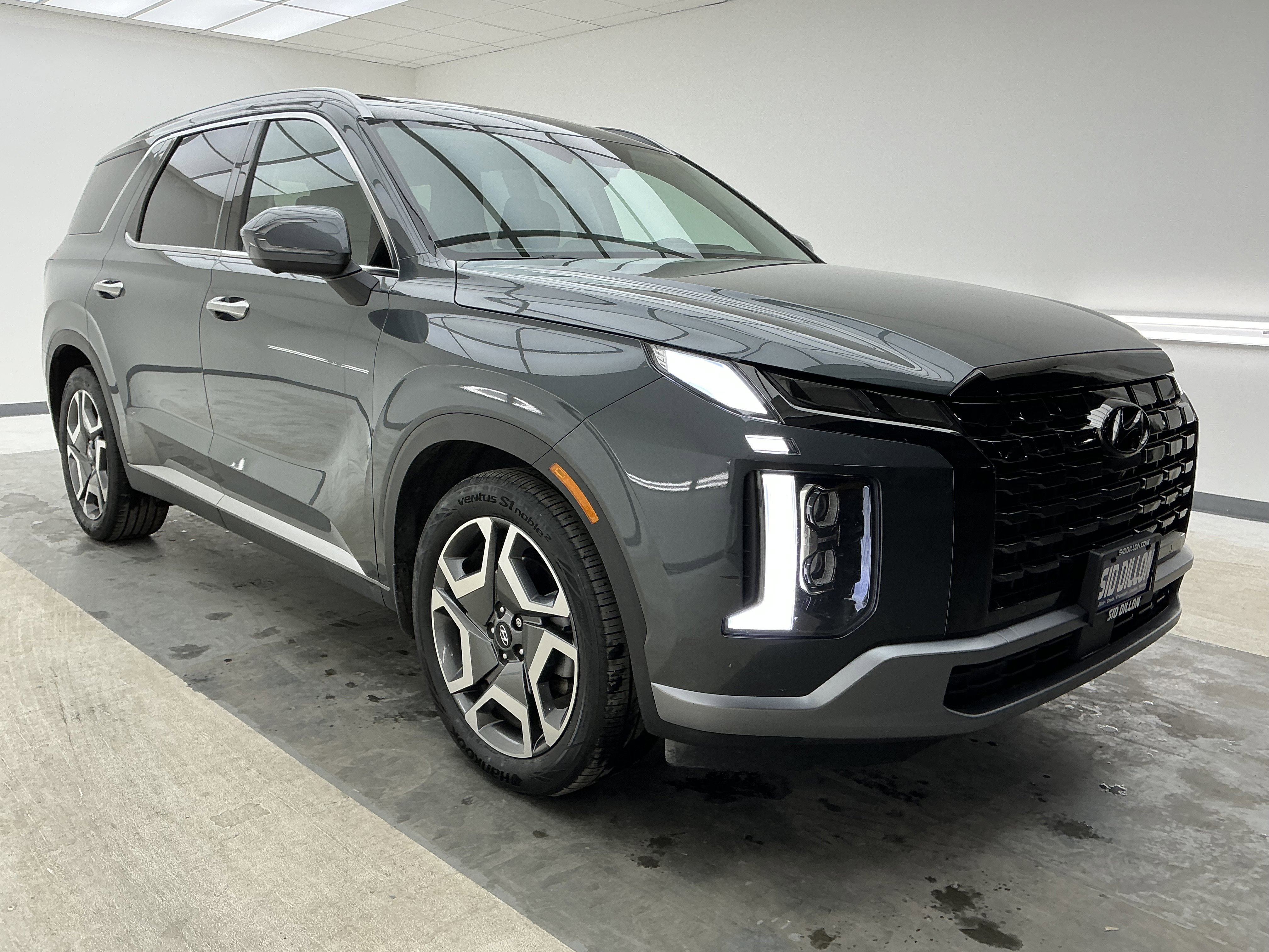 Certified Used 2023 Steel Graphite Hyundai SEL image 3