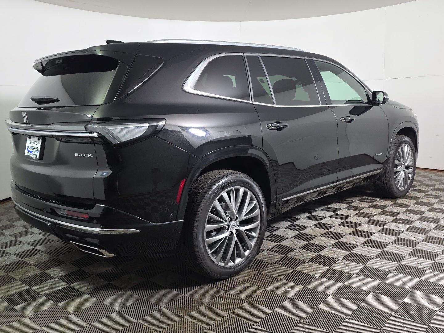 Used 2026 Ebony Twilight Metallic Buick Avenir image 10