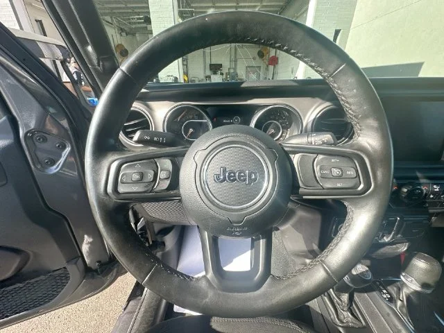 Used 2022 Gray Jeep Willys image 17