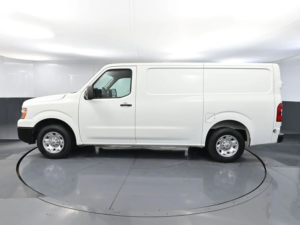 Used 2019 White Nissan SV image 9