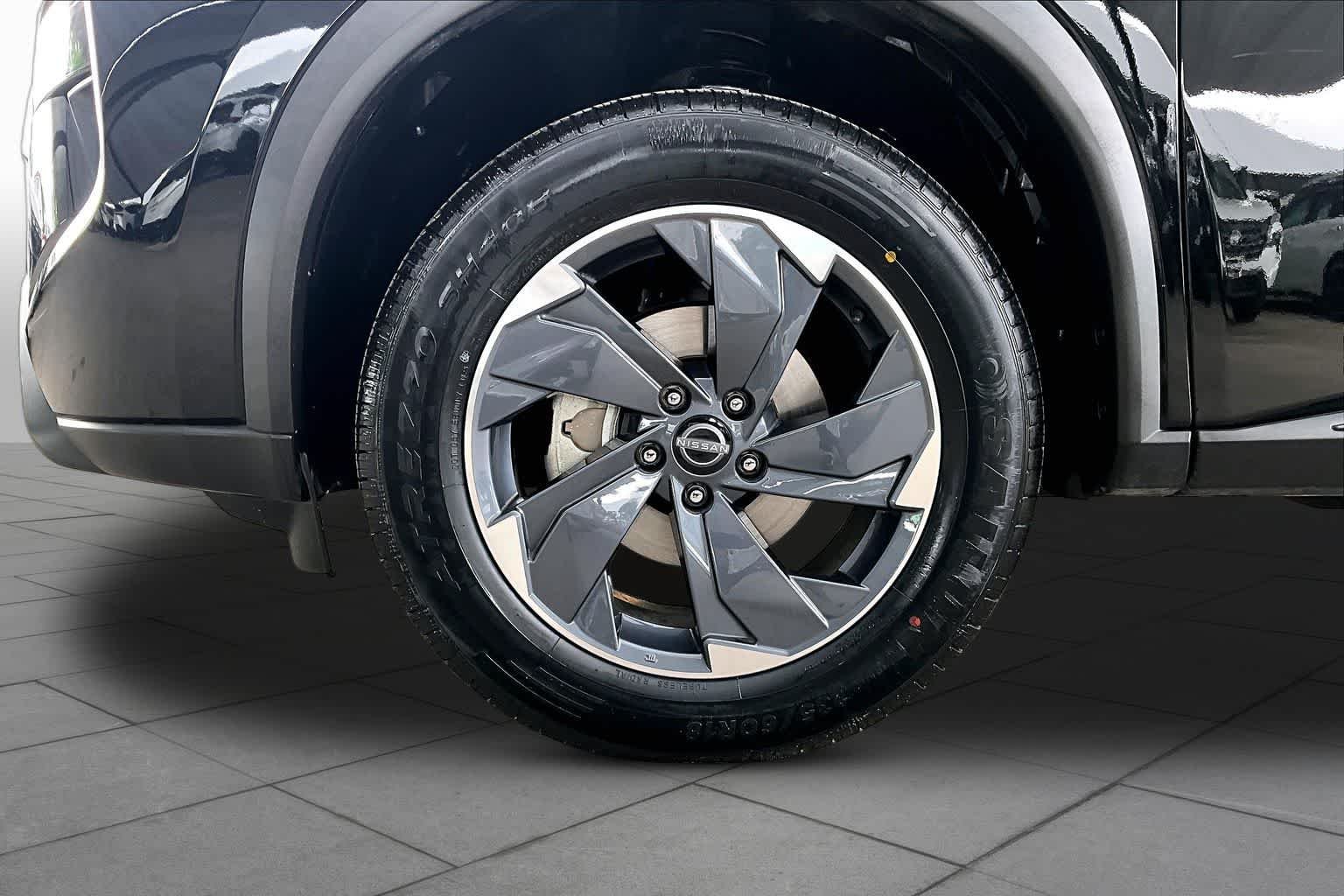 Certified Used 2024 Super Black Nissan SV image 11