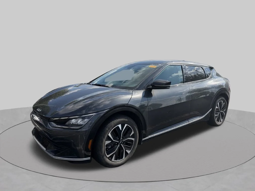 2023 Kia EV6 WIND SUV Slide 1