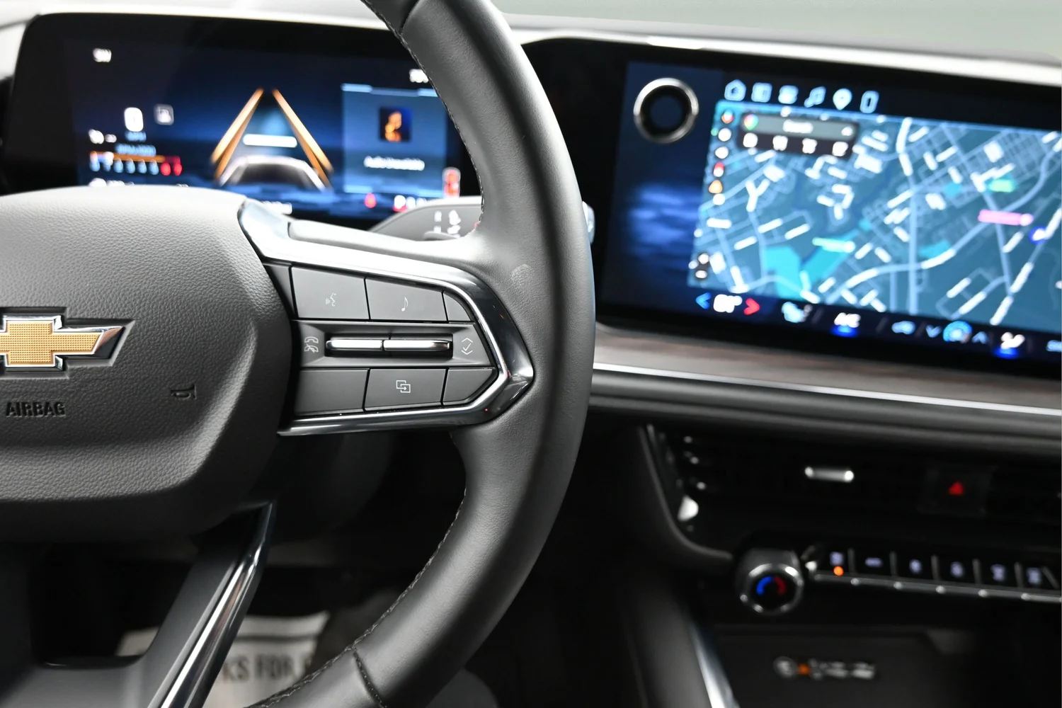 Used 2025 Gray Chevrolet LT image 14