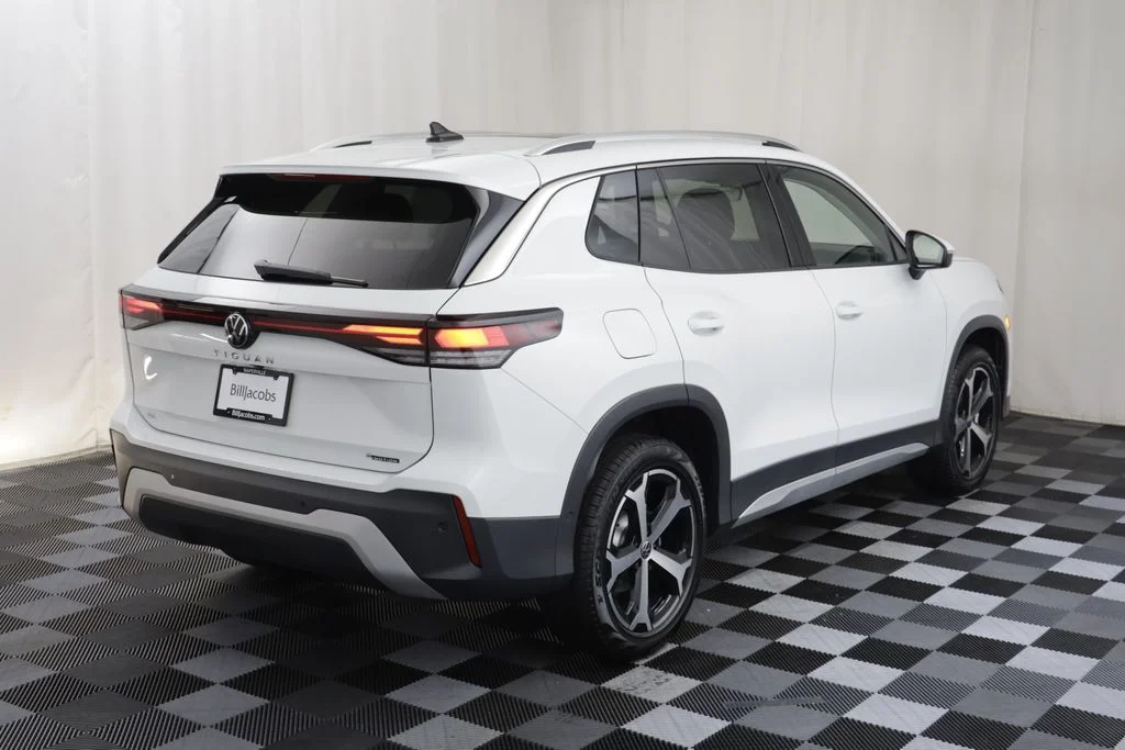 New 2026 Pure White Volkswagen 2.0T SE image 19