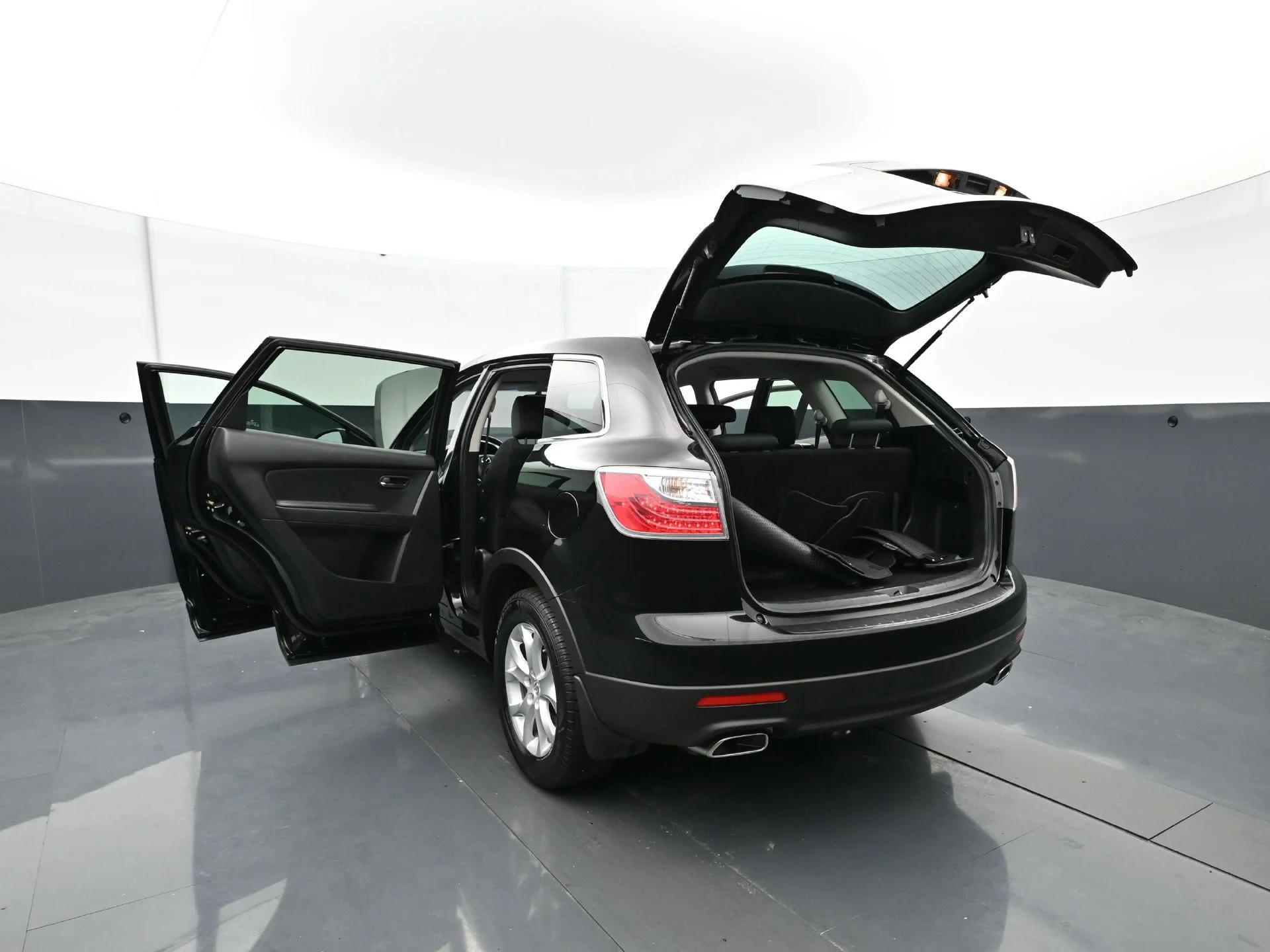 Used 2011 Brilliant Black Clearcoat Mazda Sport image 37
