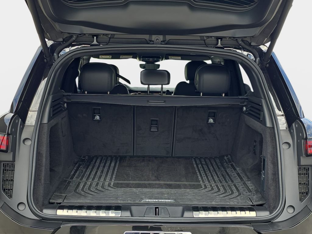 Certified Used 2026 Black Land Rover Dynamic SE image 14