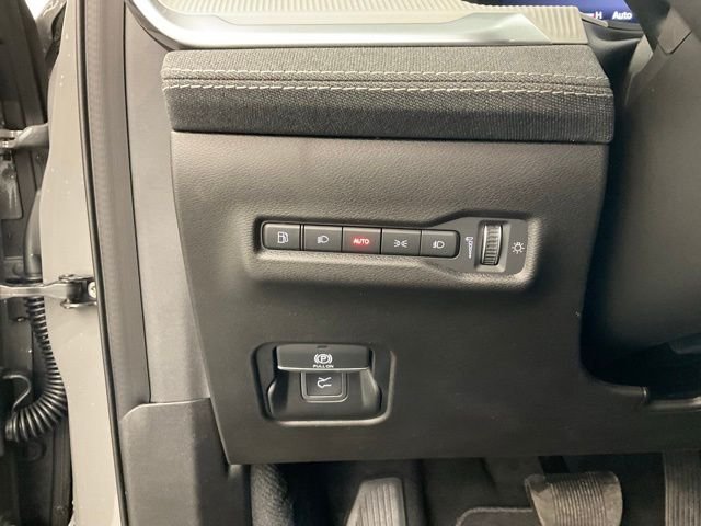 New 2026 Sting-Gray Clear-Coat Exterior Paint Jeep Laredo image 14