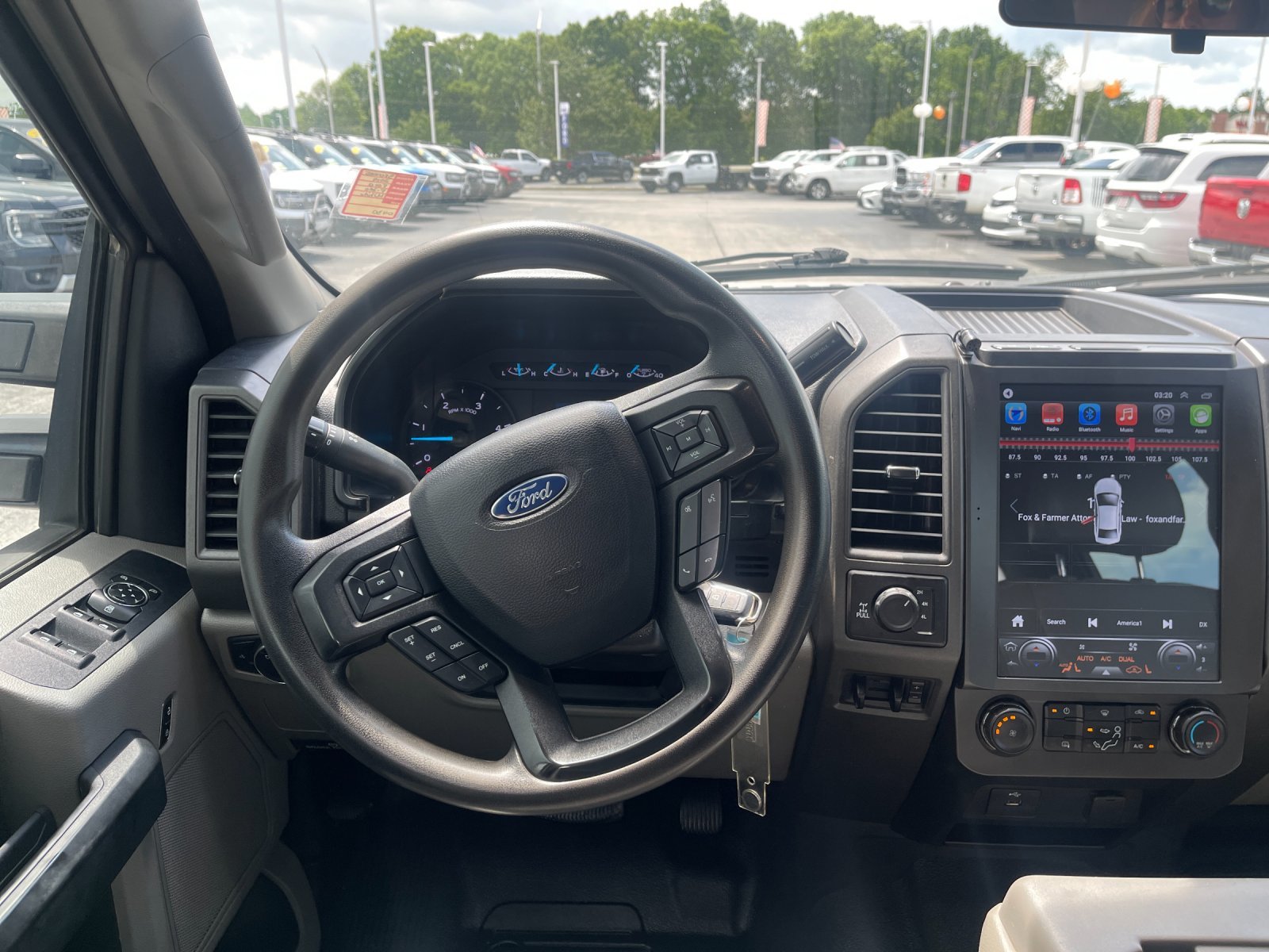 Used 2019 White Ford XL image 16
