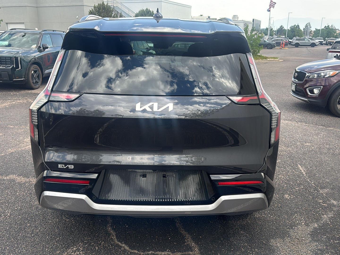 Used 2024 Panthera Metal Kia Land image 5