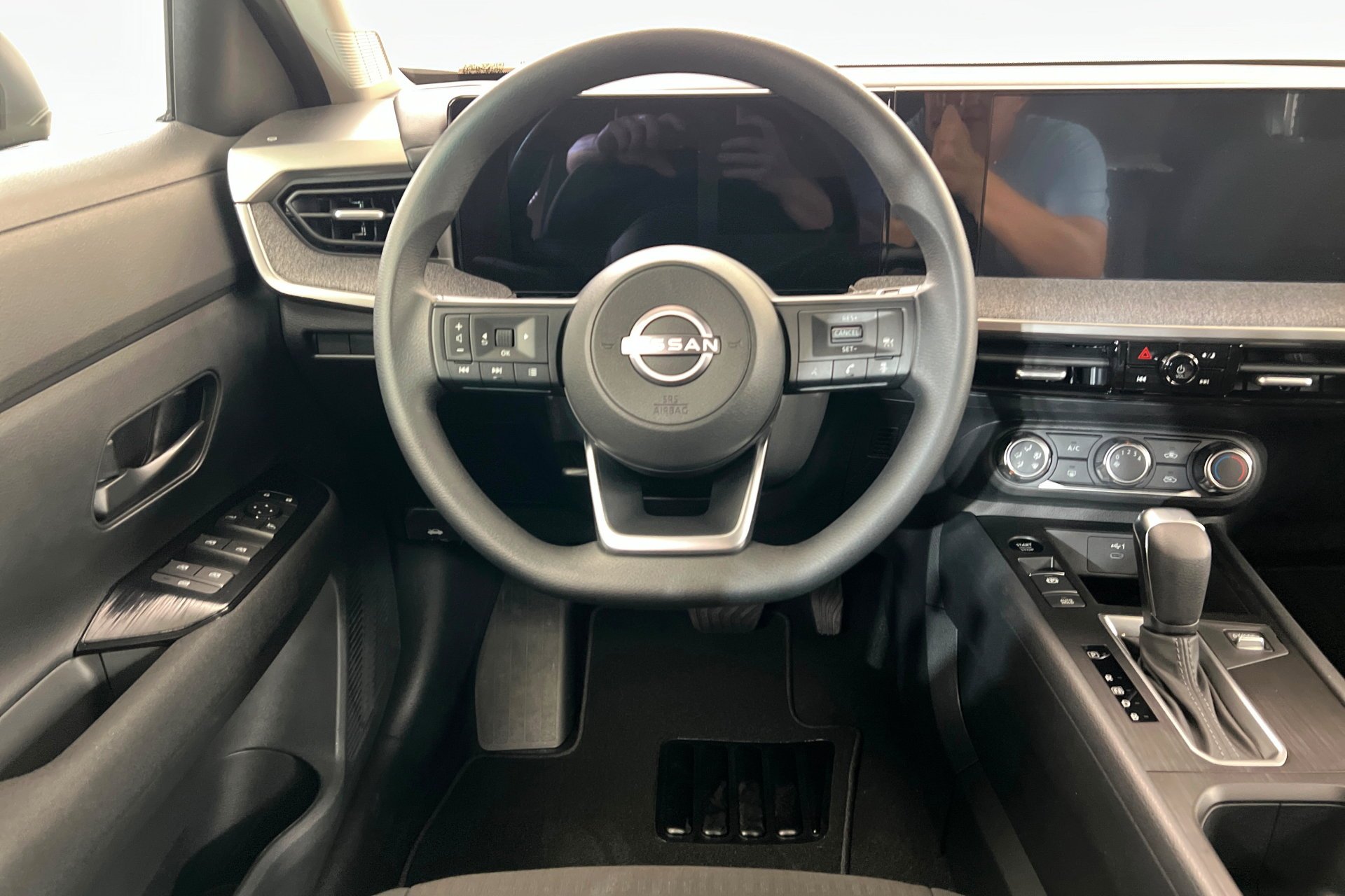 New 2026 Canyon Bronze Metallic Nissan S image 13