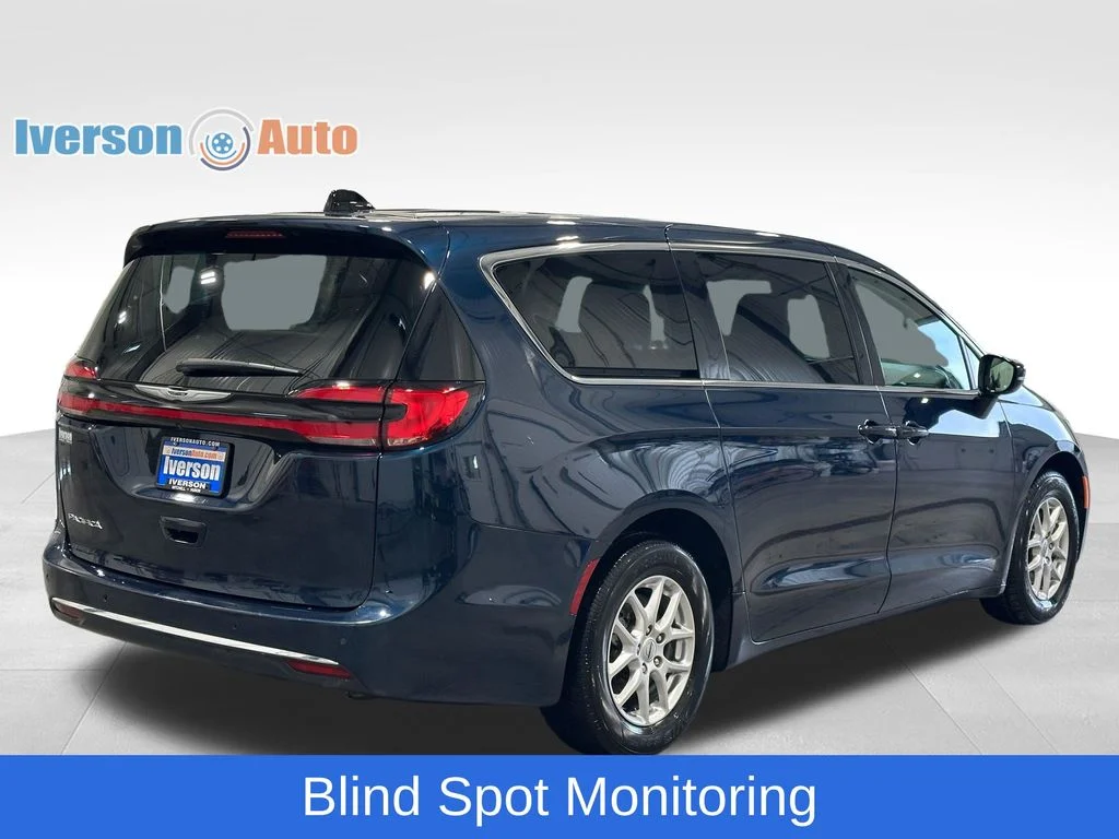 Used 2024 Blue Chrysler Touring L image 9