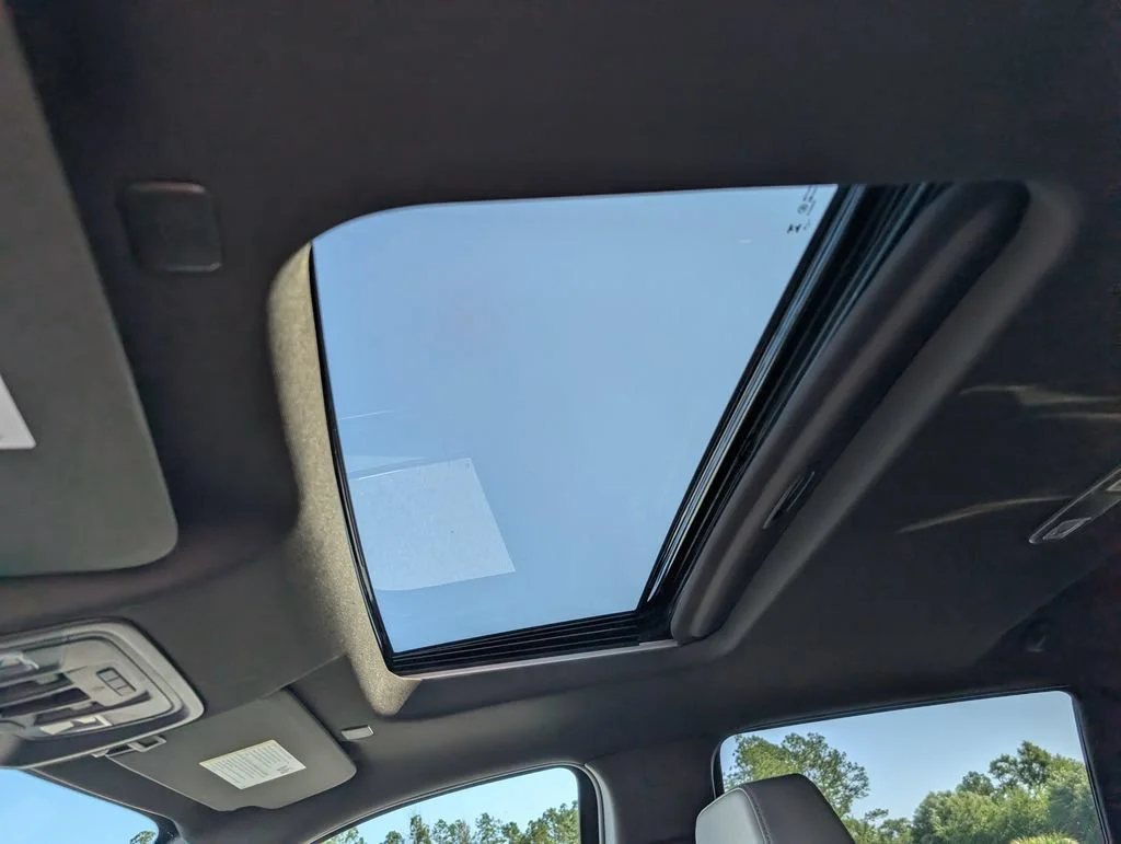 2026 Chevrolet Silverado 1500 LTZ - Photo 15