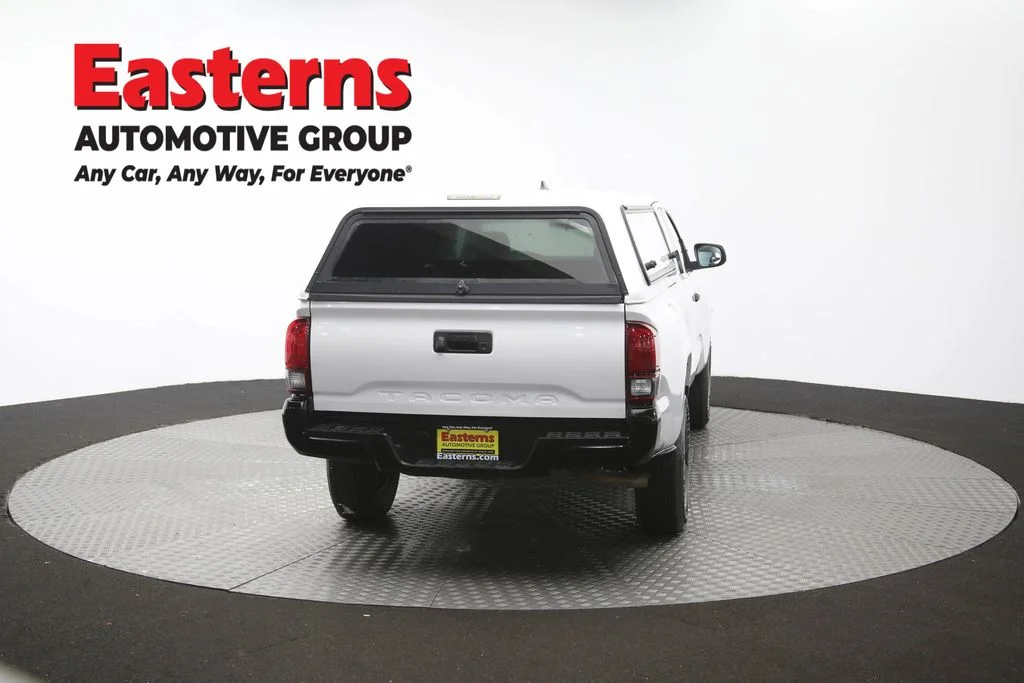 Used 2018 White Toyota SR image 36