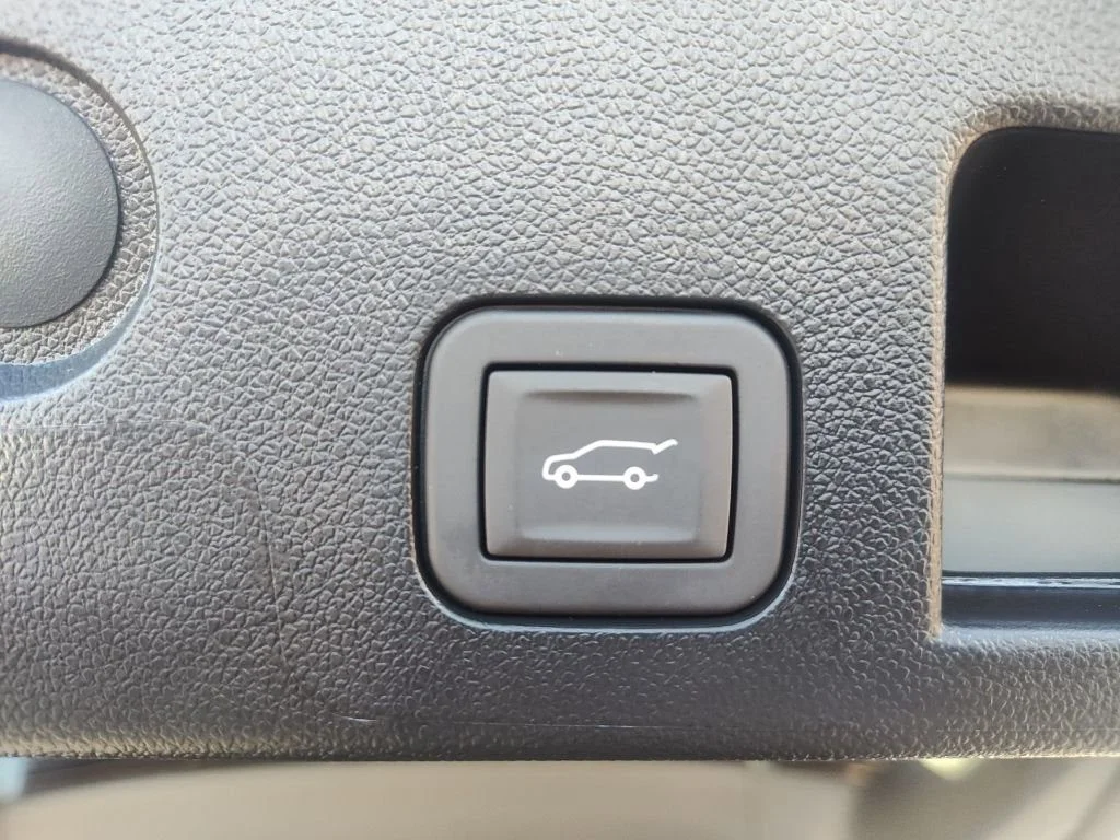 New 2026 Gray Chevrolet LT image 13