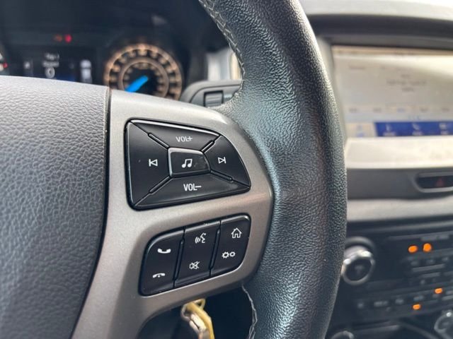 Used 2020 Magnetic Metallic Ford XLT image 13