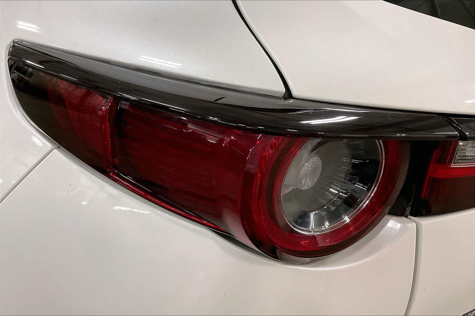 Used 2023 Snowflake White Pearl Mica Mazda 2.5 S Preferred Package image 28