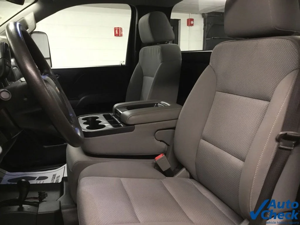 Used 2018 White Chevrolet Work Truck image 28