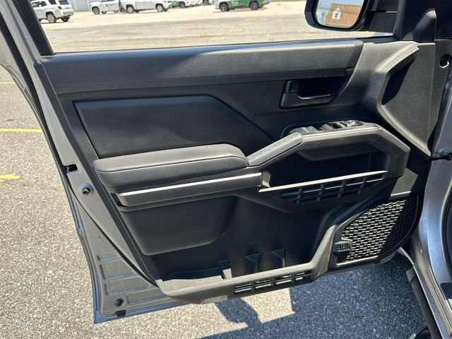 Used 2024 Silver Toyota SR5 image 27