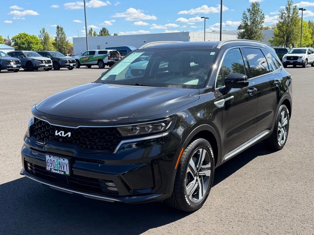 Used 2023 Aurora Black Kia SX Prestige image 4