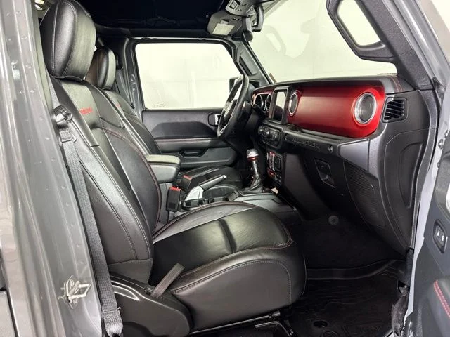 Used 2019 Gray Jeep Unlimited Rubicon image 4