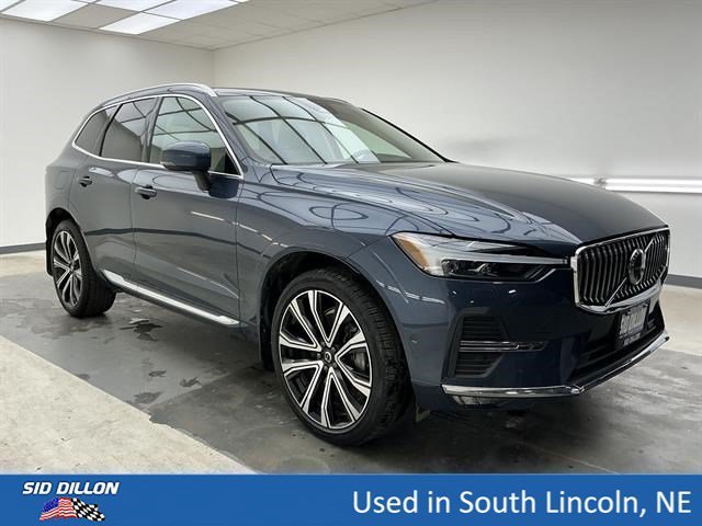 Used 2023 Denim Blue Metallic Volvo Ultimate Bright Theme image 3