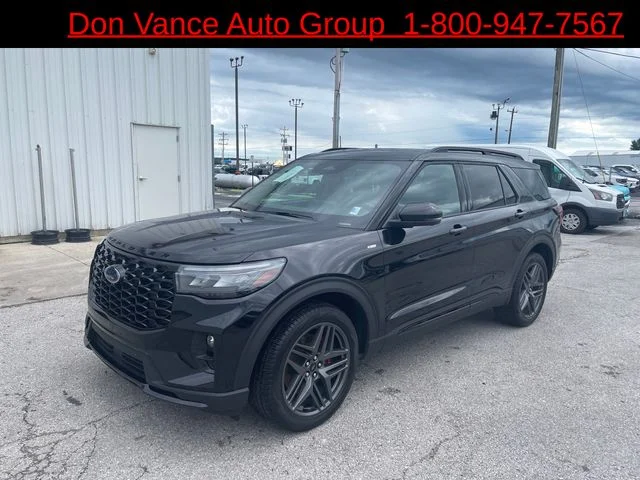 Used 2025 Black Ford ST-Line image 1