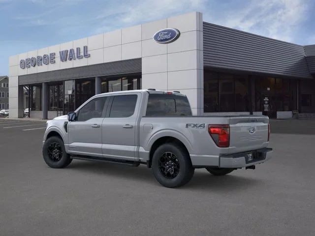 New 2026 Avalanche Ford XLT image 4