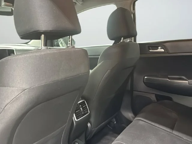 Used 2022 Red Kia LX image 21