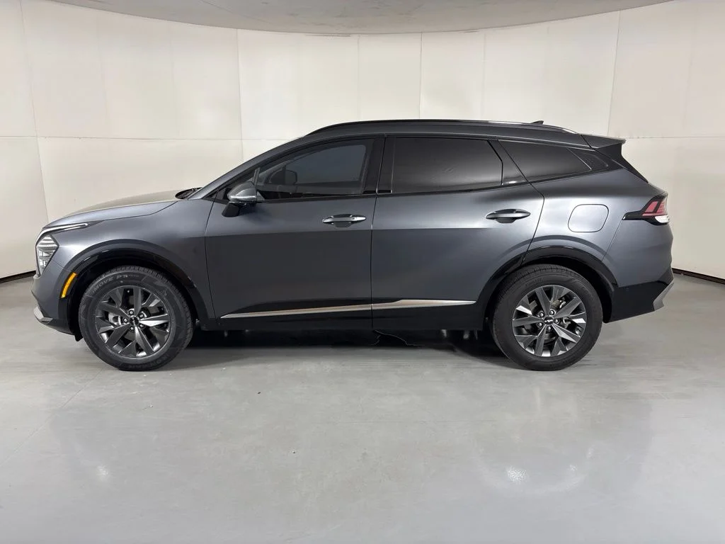 Used 2025 Gray Kia SX-Prestige image 5