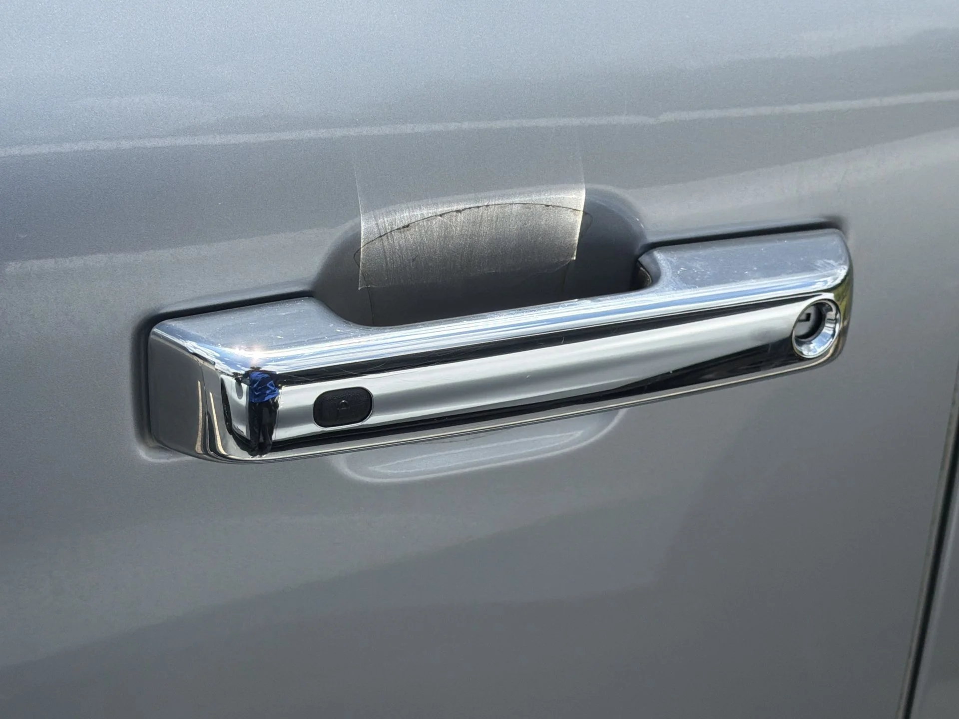 Used 2022 Silver Metallic Ford Lariat image 6