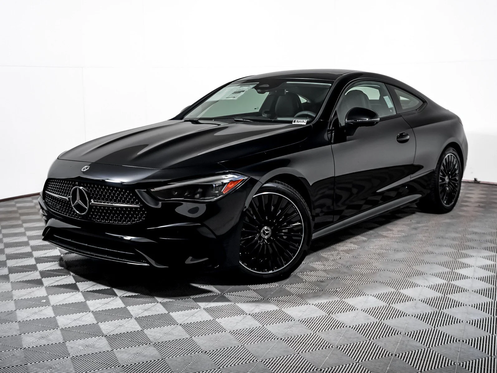 New 2027 Black Mercedes-Benz CLE 300 4MATIC® image 1