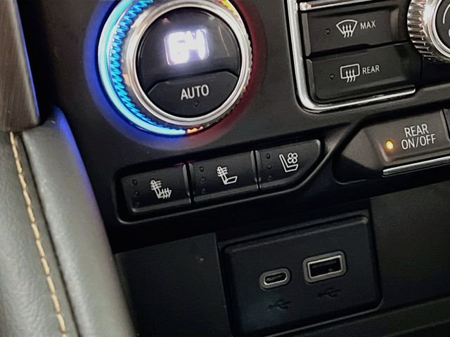 2023 GMC Yukon AT4 - Photo 22