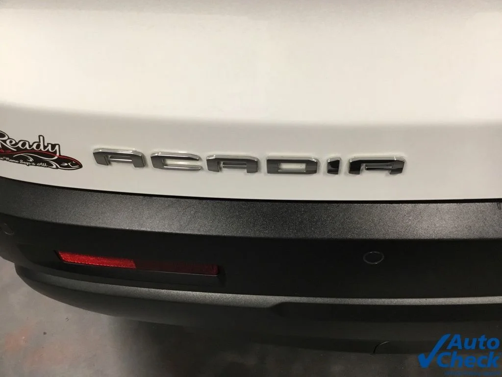 Used 2022 White GMC AT4 image 15