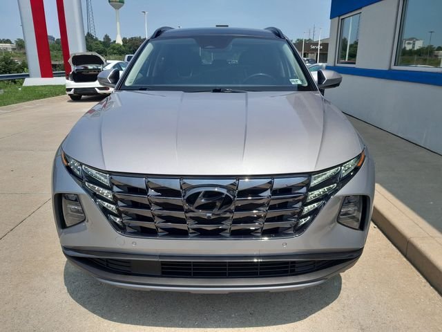 Used 2022 Silver Hyundai Limited image 4