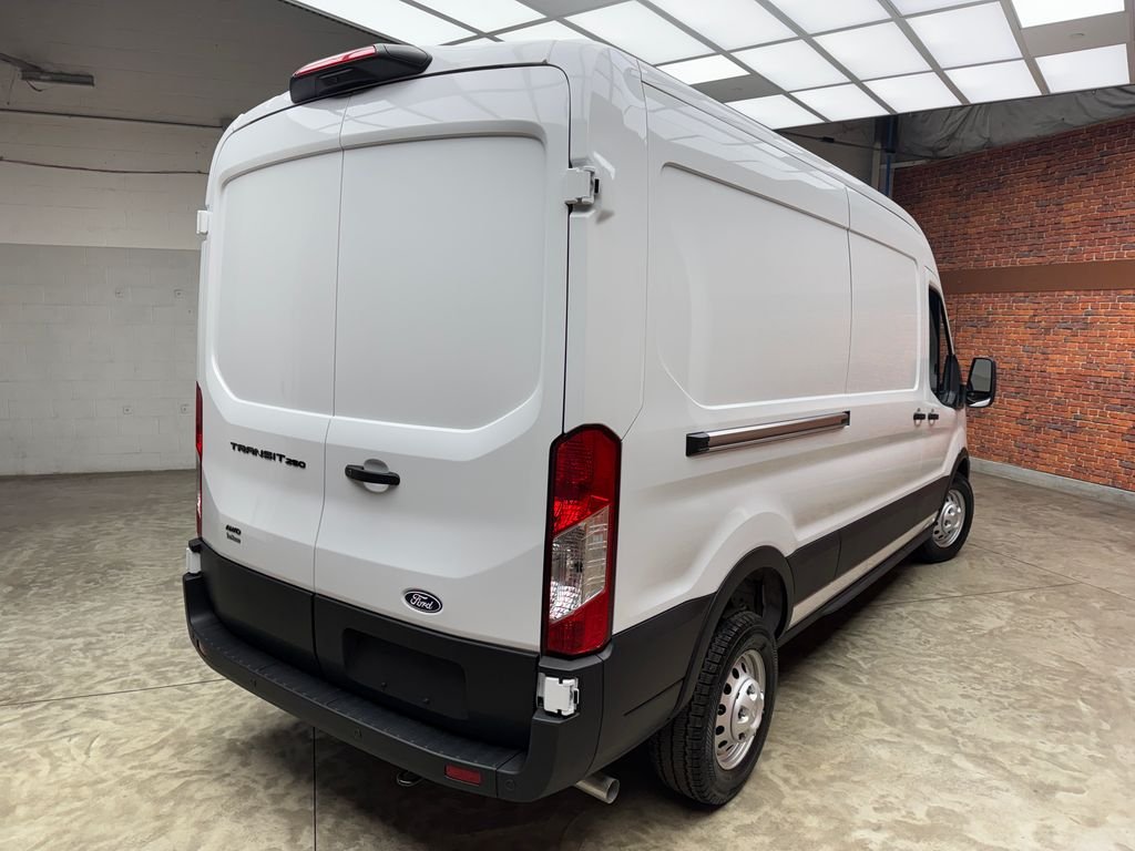New 2026 White Ford Base image 6