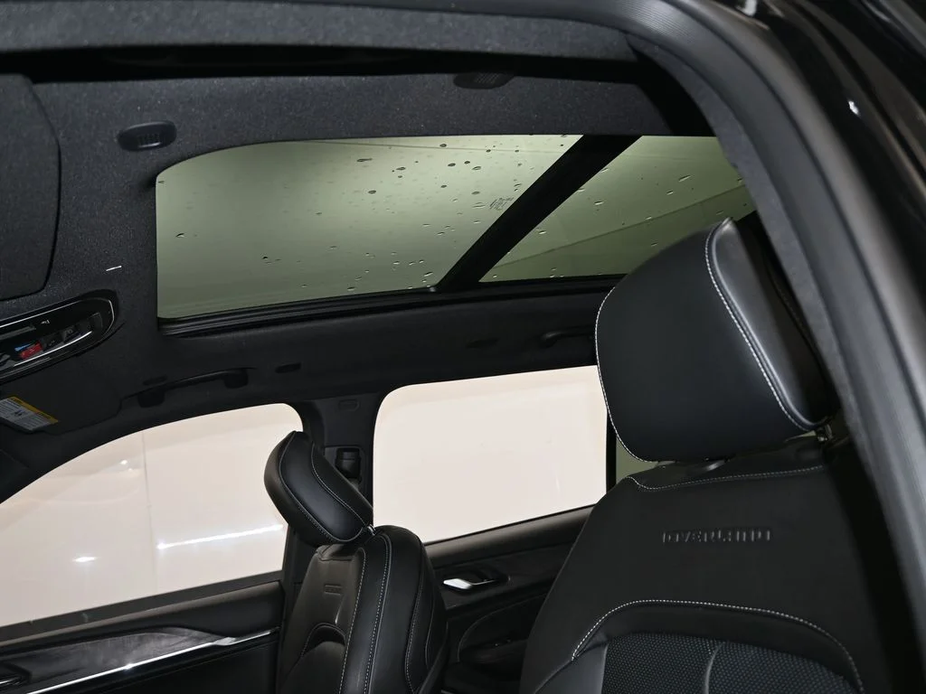 2025 Jeep Grand Cherokee L Overland - Photo 11